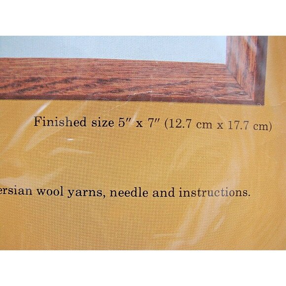 Embroidery Kit Creative Circle 0225 Roses, Daisies Persian Wool Yarn 5x7" Vtg - Picture 4 of 9